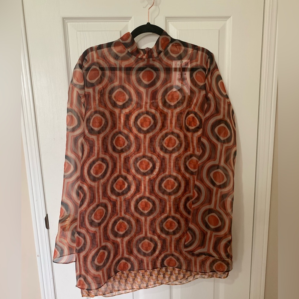XL dress with contrasting slip